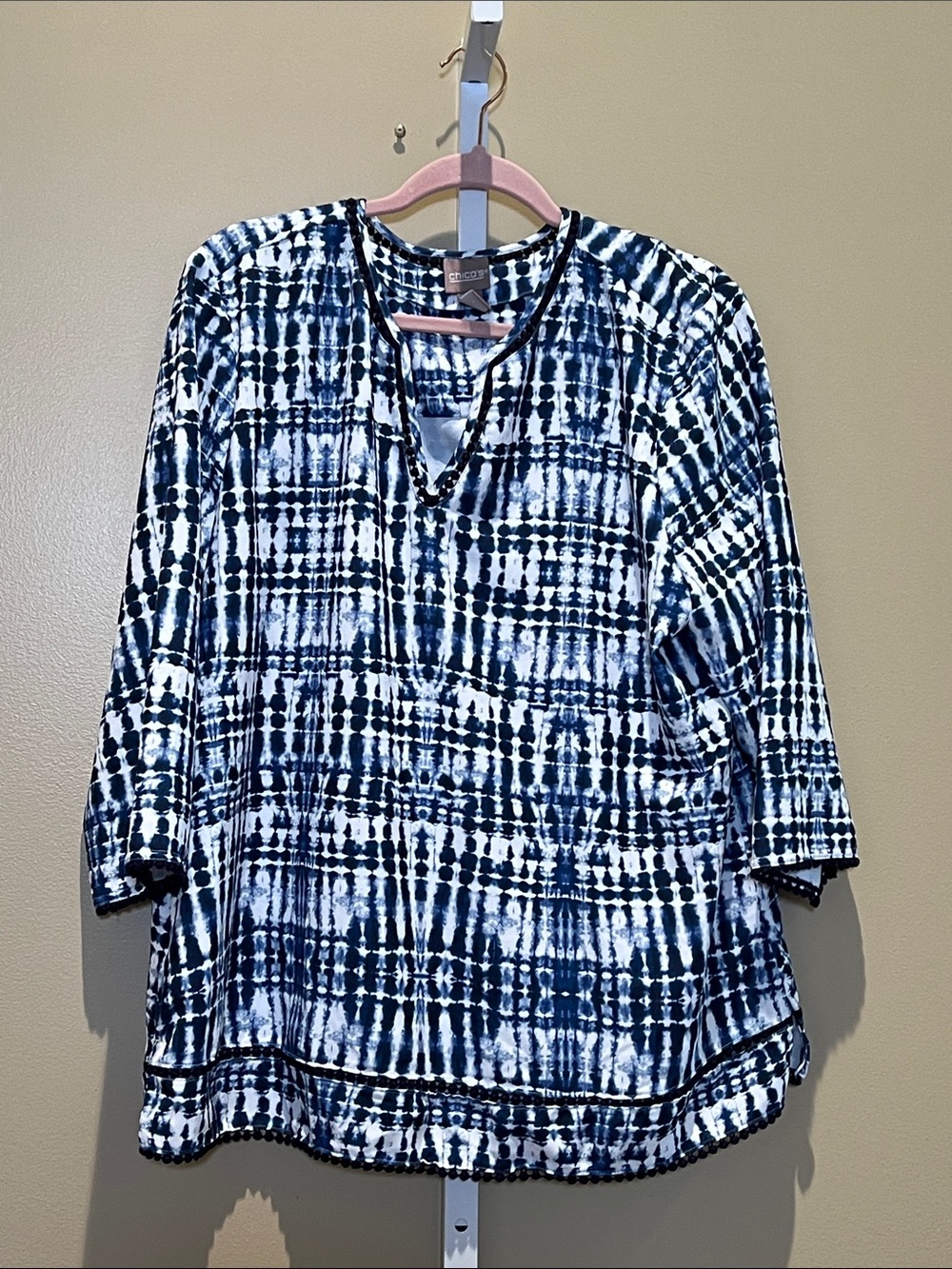 Chico's Navy and White Tie-Dye Tunic Top